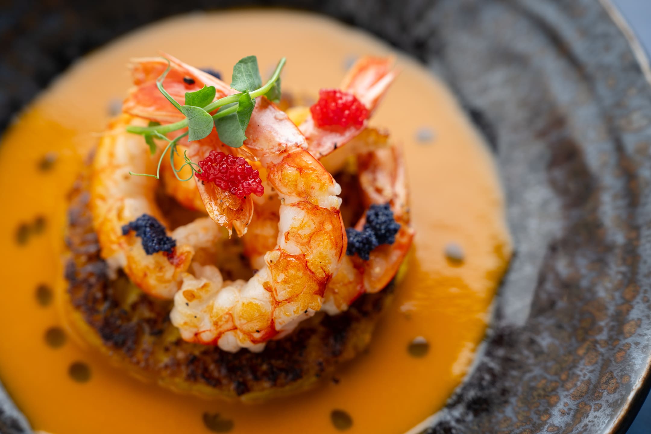 Šafránové risotto Al forno - Středomořská kuchyně v restauraci Na Krétě. Zažijte skvělé gastro jen kousek od Prahy. Středomoří, které vám naservírujeme, vás chytne všemi smysly!