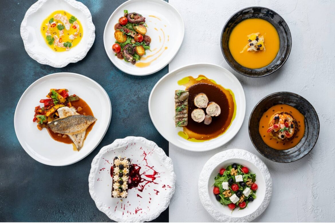 Středomořská kuchyně v restauraci Na Krétě. Zažijte skvělé gastro jen kousek od Prahy. Středomoří, které vám naservírujeme, vás chytne všemi smysly!