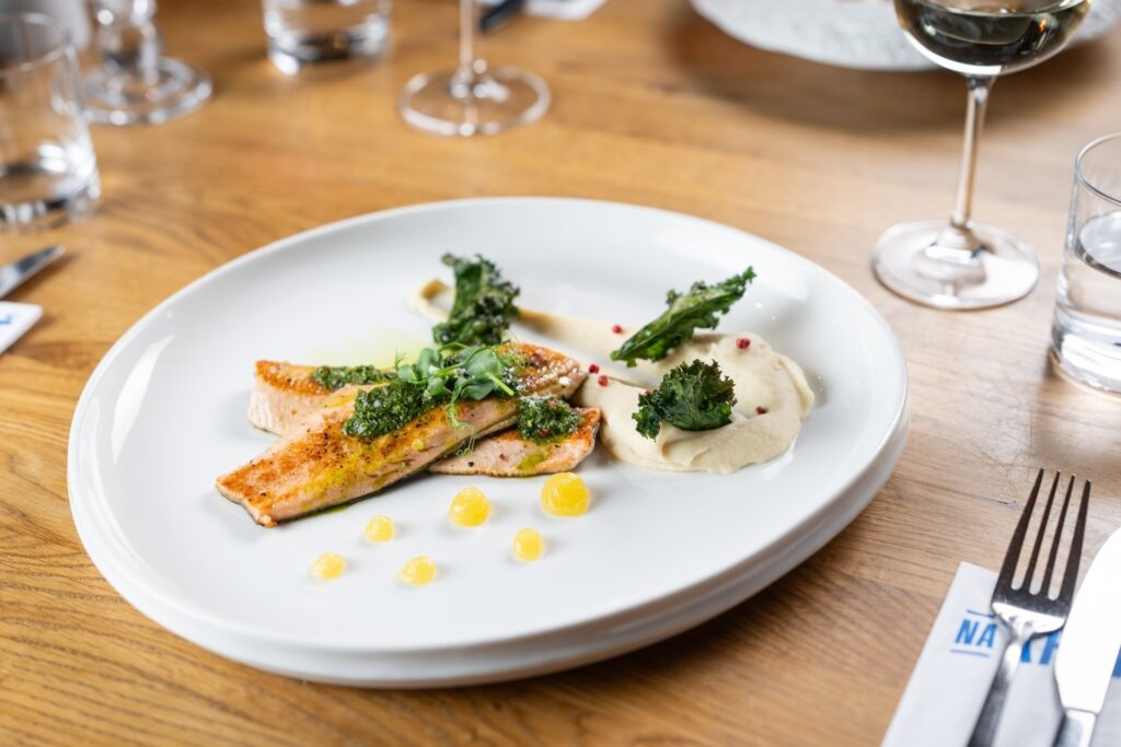 Filety z pstruha patří také mezi českou klasiku.