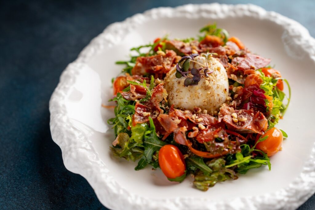 Rukolový salát s burratou